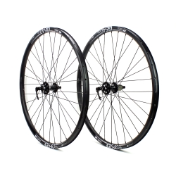 Koła gravel DT G540 db Novatec D791 D792 6-śrub Tubeless Ready