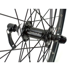 Koła 26 Rodi BlackRock 21, Shimano Cues QC400 Center Lock