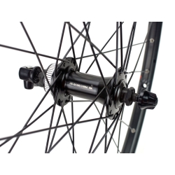 Koła 29 Rodi BlackRock 21, Shimano Cues QC400 Center Lock