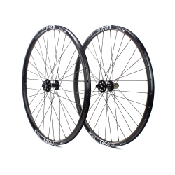 Koła gravel DT G540 db Novatec D791 D792 6-śrub Tubeless Ready