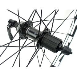 Koła Shimano WH-MT500